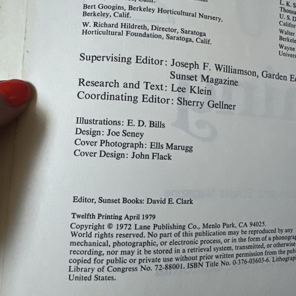 Sunset Pruning Handbook - Picture 3 of 3